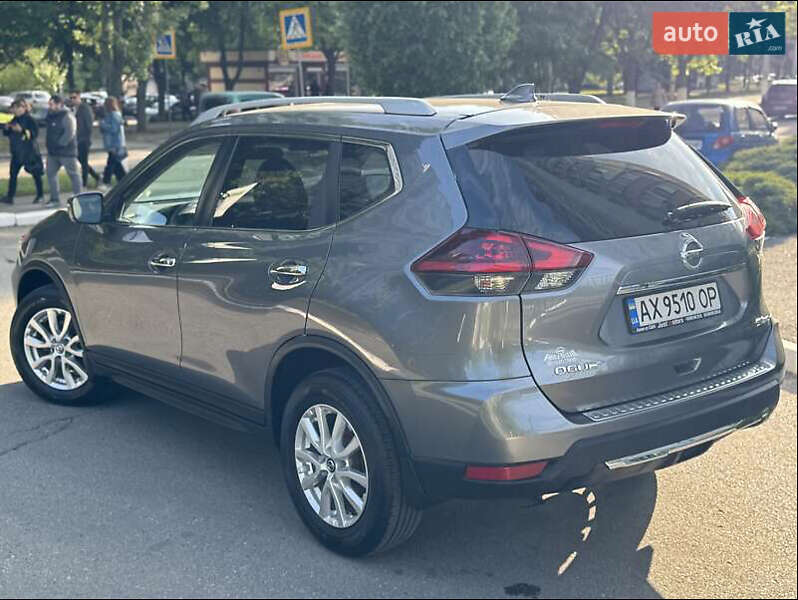 Позашляховик / Кросовер Nissan Rogue 2018 в Києві