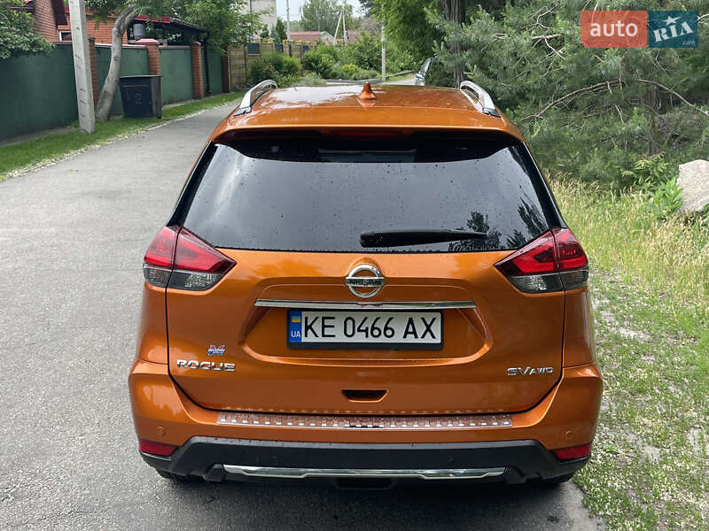 Внедорожник / Кроссовер Nissan Rogue 2019 в Днепре