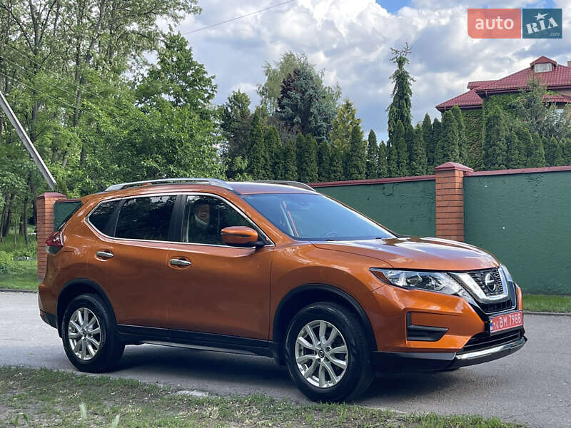 Внедорожник / Кроссовер Nissan Rogue 2019 в Днепре