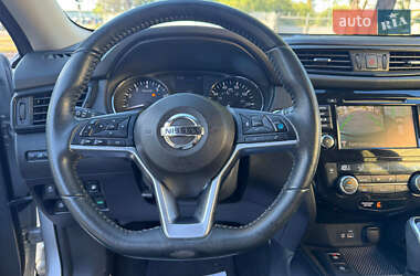 Внедорожник / Кроссовер Nissan Rogue 2019 в 