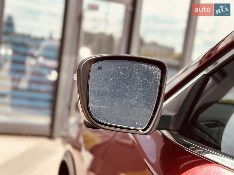 Позашляховик / Кросовер Nissan Rogue 2019 в Кременчуці