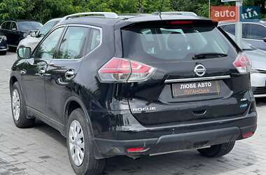 Внедорожник / Кроссовер Nissan Rogue 2015 в 