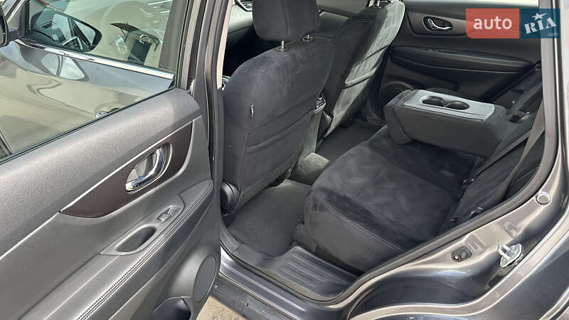 Позашляховик / Кросовер Nissan Rogue 2016 в Луцьку фото 16 Позашляховик / Кросовер Nissan Rogue 2016 в Луцьку