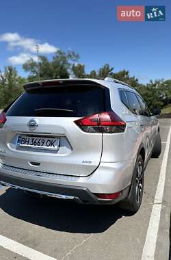 Внедорожник / Кроссовер Nissan Rogue 2016 в 