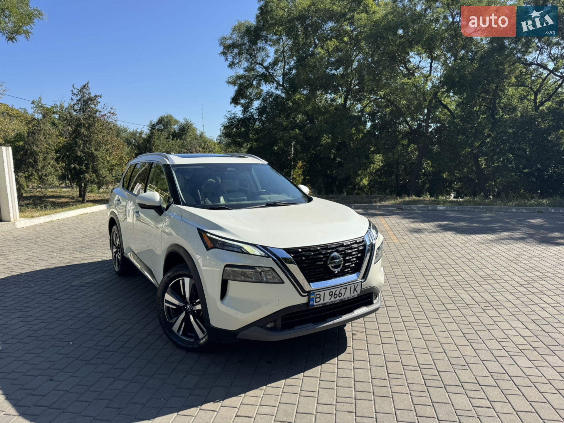 2021 Nissan Rogue - фото 1
