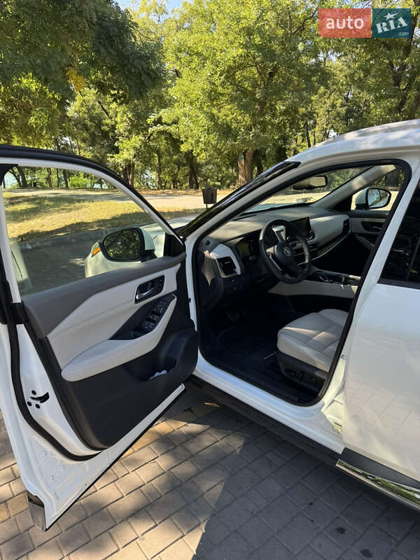 Позашляховик / Кросовер Nissan Rogue 2021 в Ізмаїлі