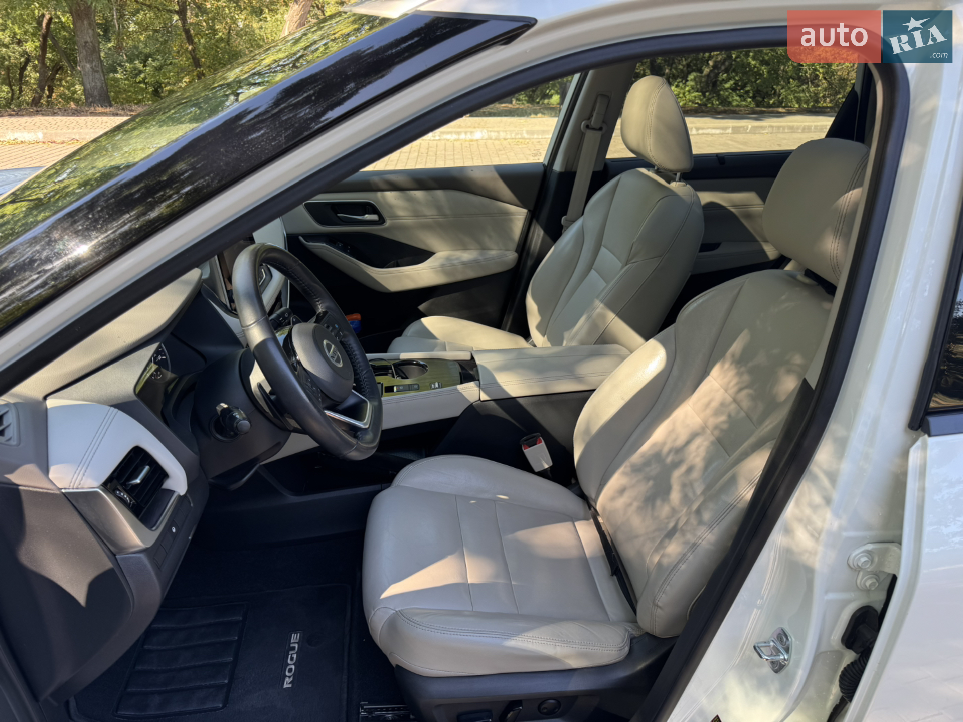 2021 Nissan Rogue - мініатюра 17