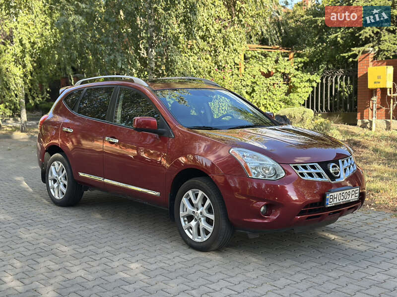 Позашляховик / Кросовер Nissan Rogue 2011 в Одесі