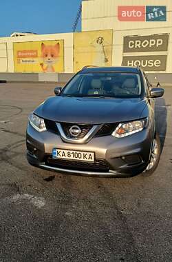 Внедорожник / Кроссовер Nissan Rogue 2016 в Киеве