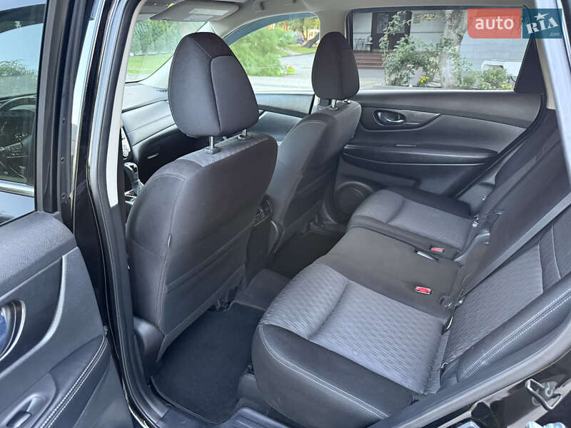 Внедорожник / Кроссовер Nissan Rogue 2017 в Каменец-Подольском фото 17 Внедорожник / Кроссовер Nissan Rogue 2017 в Каменец-Подольском