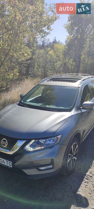 Позашляховик / Кросовер Nissan Rogue 2018 в Павлограді