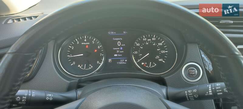 Позашляховик / Кросовер Nissan Rogue 2018 в Павлограді