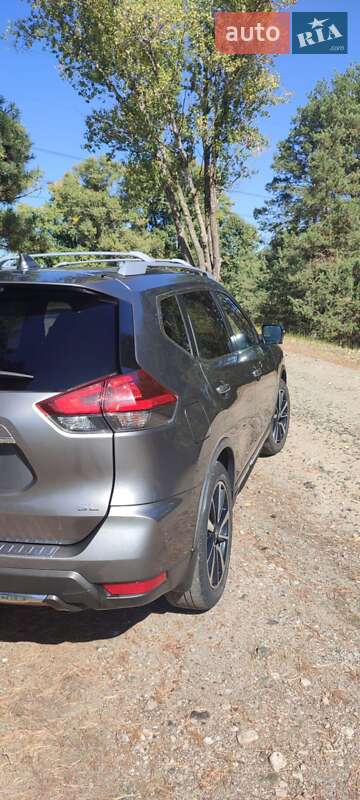 Позашляховик / Кросовер Nissan Rogue 2018 в Павлограді