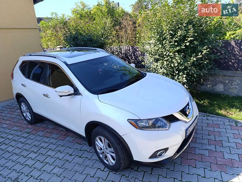 Позашляховик / Кросовер Nissan Rogue 2015 в Тернополі