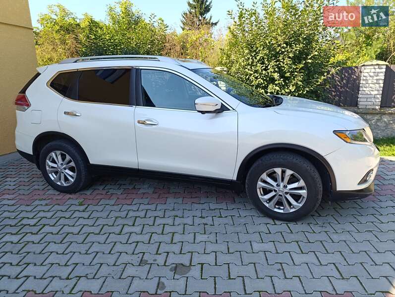 Позашляховик / Кросовер Nissan Rogue 2015 в Тернополі