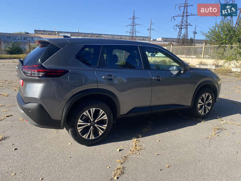 Позашляховик / Кросовер Nissan Rogue 2023 в Кременчуці