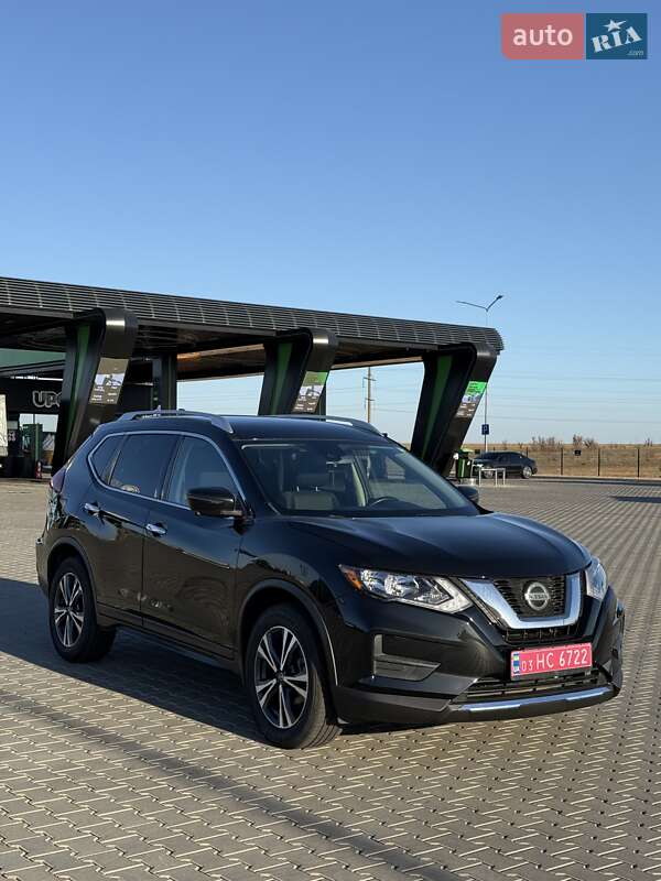 Позашляховик / Кросовер Nissan Rogue 2019 в Миколаєві