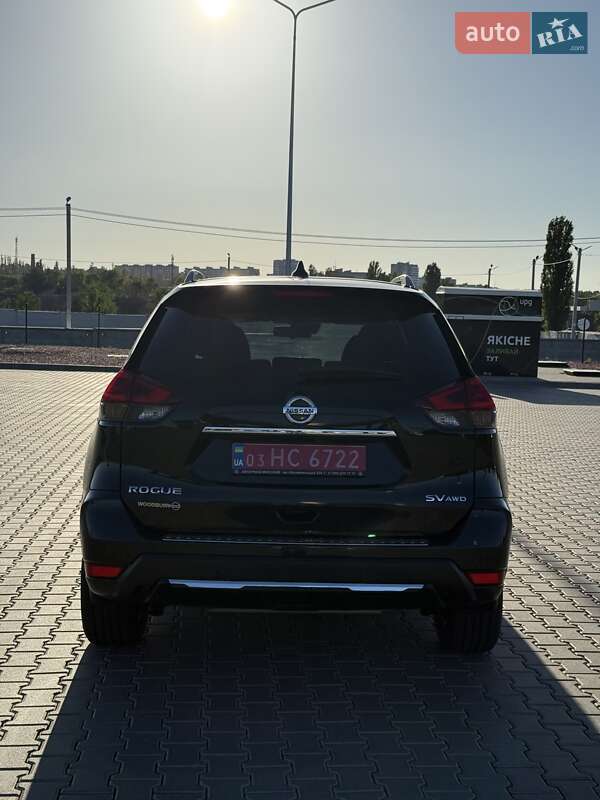Позашляховик / Кросовер Nissan Rogue 2019 в Миколаєві
