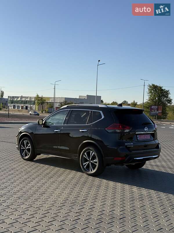 Позашляховик / Кросовер Nissan Rogue 2019 в Миколаєві