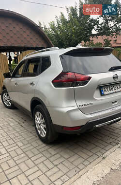 Позашляховик / Кросовер Nissan Rogue 2018 в Високому