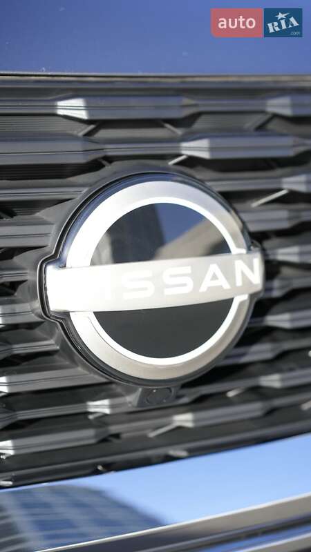 Позашляховик / Кросовер Nissan Rogue 2023 в Дніпрі