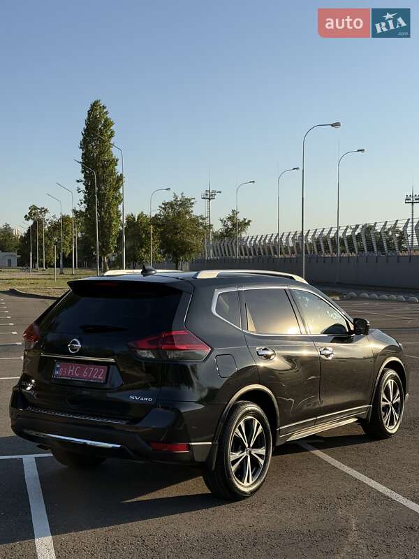 Позашляховик / Кросовер Nissan Rogue 2019 в Миколаєві