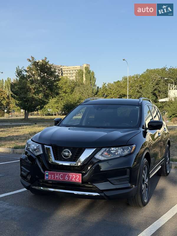 Позашляховик / Кросовер Nissan Rogue 2019 в Миколаєві