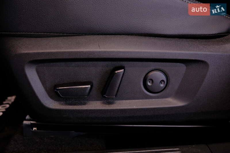 Внедорожник / Кроссовер Nissan Rogue 2023 в Одессе