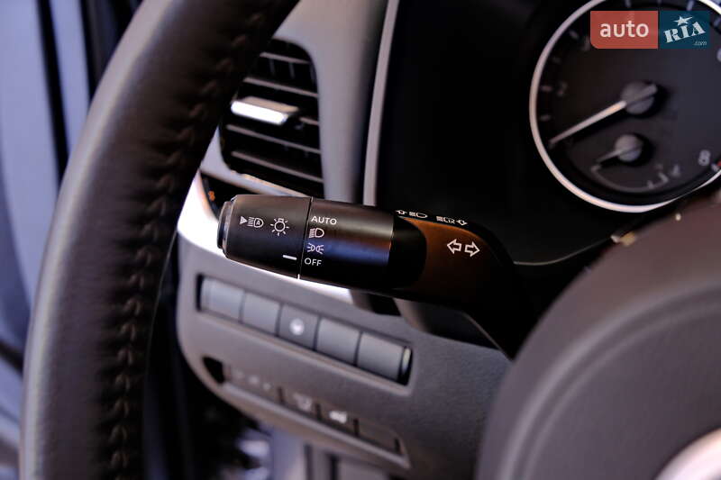 Внедорожник / Кроссовер Nissan Rogue 2023 в Одессе