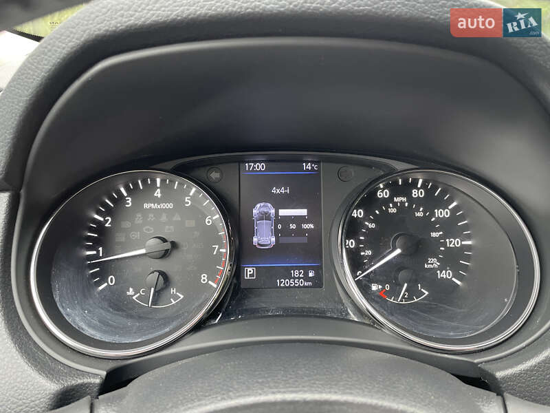 Позашляховик / Кросовер Nissan Rogue 2018 в Миргороді