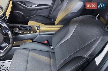 Внедорожник / Кроссовер Nissan Rogue 2023 в 