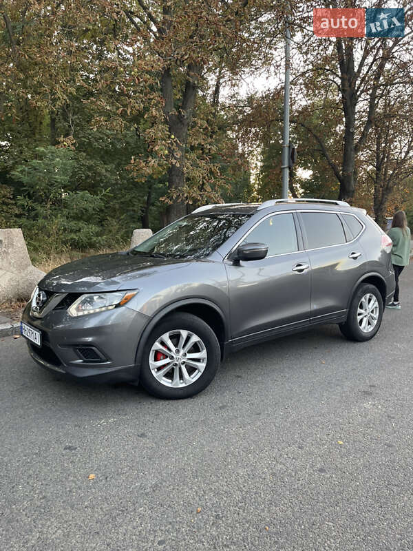 Внедорожник / Кроссовер Nissan Rogue 2015 в Одессе