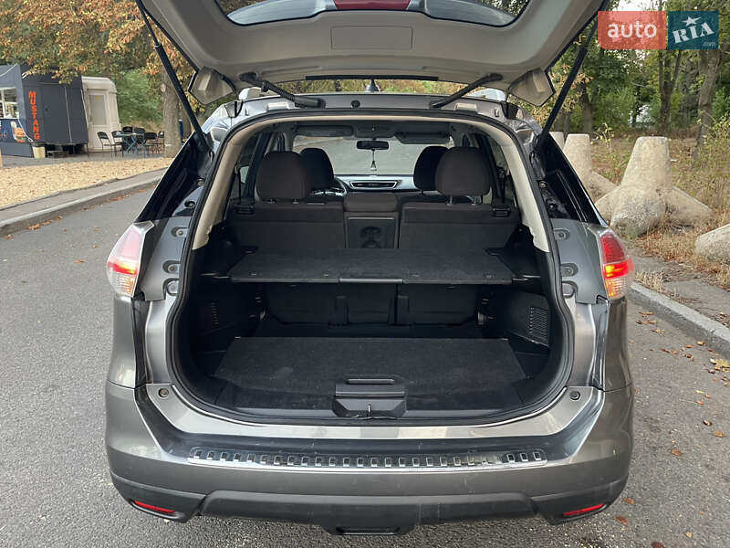 Внедорожник / Кроссовер Nissan Rogue 2015 в Одессе