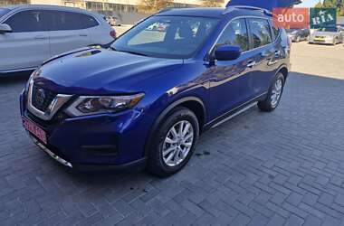 Внедорожник / Кроссовер Nissan Rogue 2018 в Кременчуге