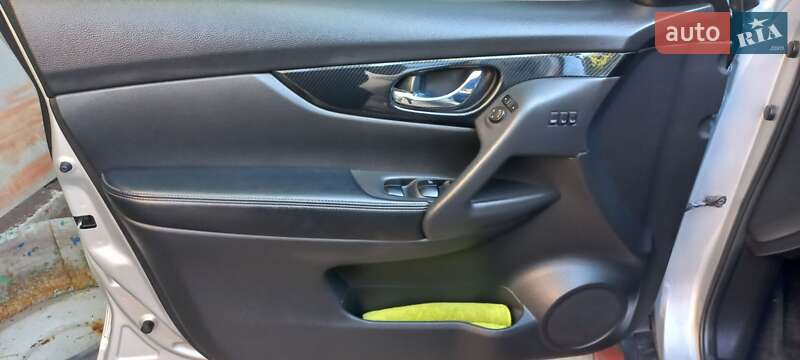 Внедорожник / Кроссовер Nissan Rogue 2018 в Кропивницком