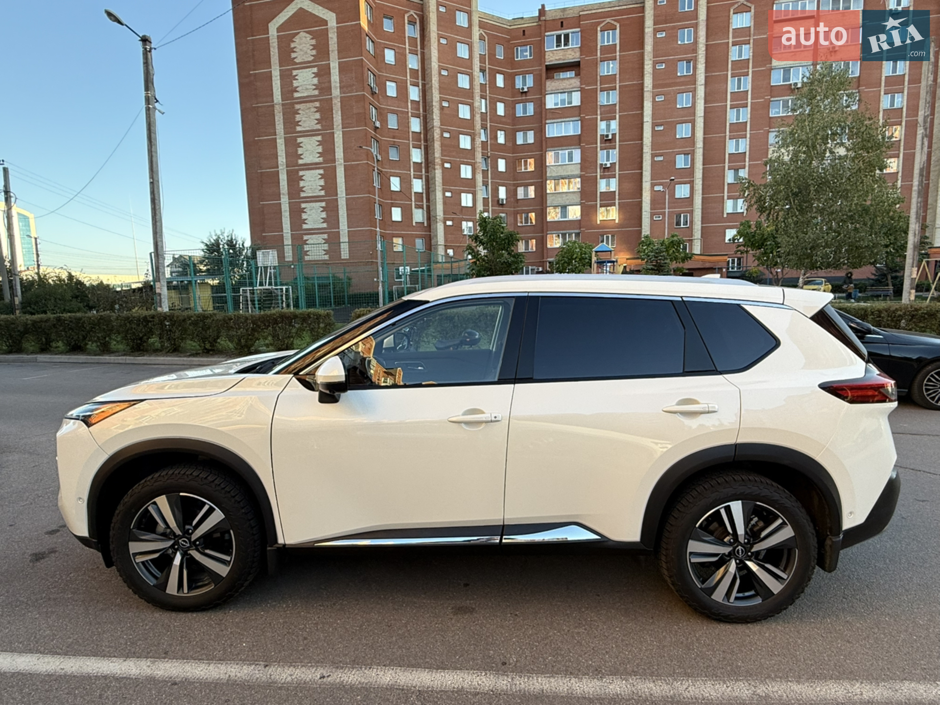 2022 Nissan Rogue - мініатюра 4
