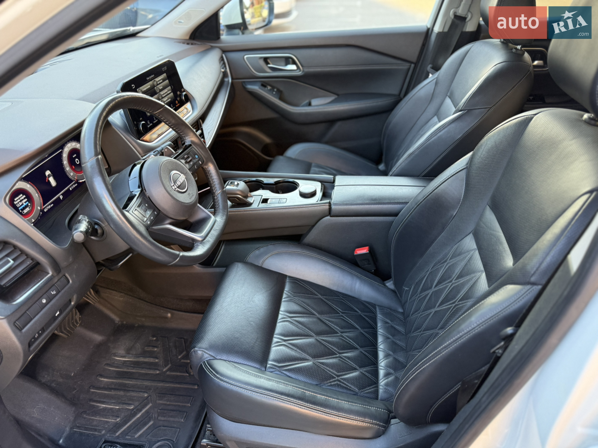 2022 Nissan Rogue - мініатюра 15
