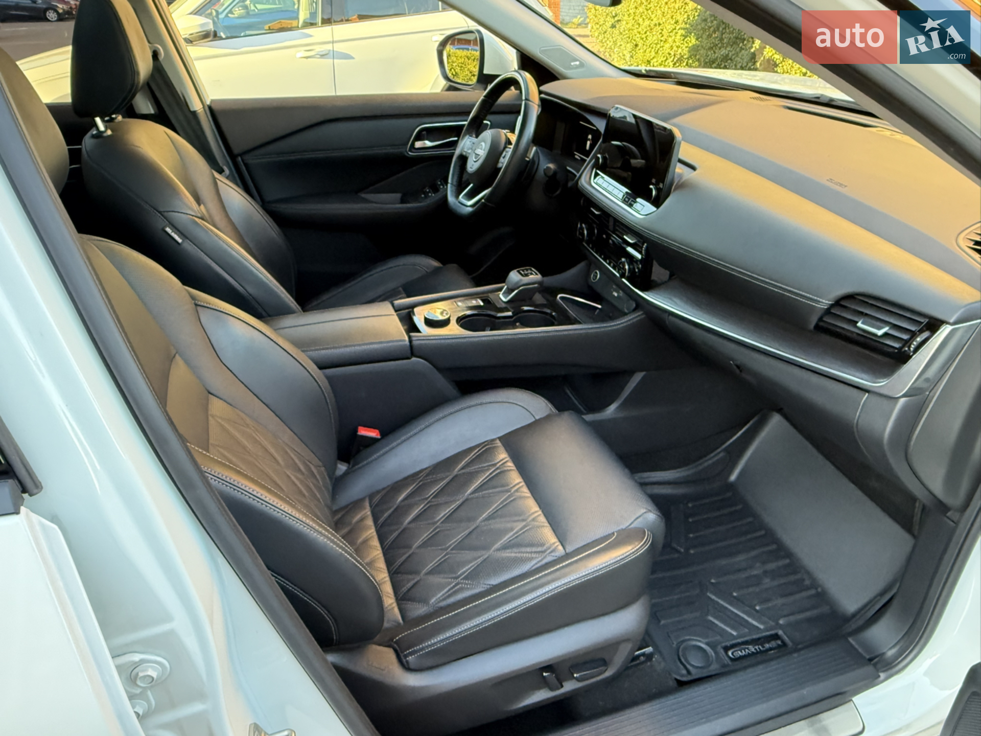 2022 Nissan Rogue - мініатюра 17