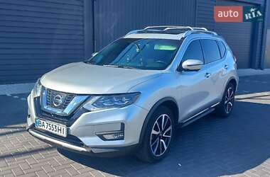 Внедорожник / Кроссовер Nissan Rogue 2018 в Кропивницком