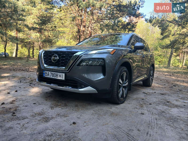 Позашляховик / Кросовер Nissan Rogue 2021 в Кропивницькому
