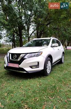 Внедорожник / Кроссовер Nissan Rogue 2017 в Белой Церкви