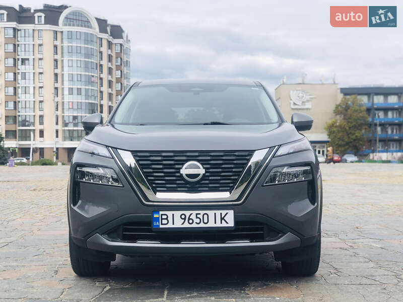 Внедорожник / Кроссовер Nissan Rogue 2021 в Кременчуге