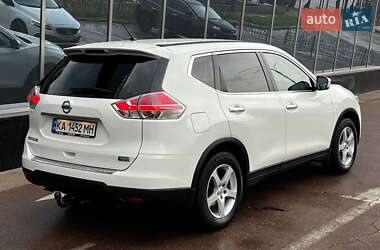 Внедорожник / Кроссовер Nissan Rogue 2014 в 