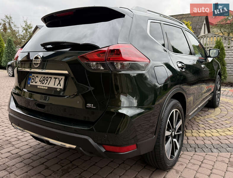 Внедорожник / Кроссовер Nissan Rogue 2018 в Яворове