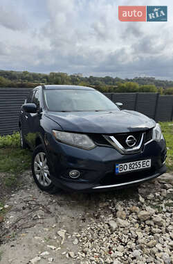 Внедорожник / Кроссовер Nissan Rogue 2016 в Тернополе