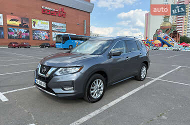 Позашляховик / Кросовер Nissan Rogue 2018 в Броварах