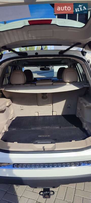 Внедорожник / Кроссовер Nissan Rogue 2015 в Черкассах фото 7 Внедорожник / Кроссовер Nissan Rogue 2015 в Черкассах