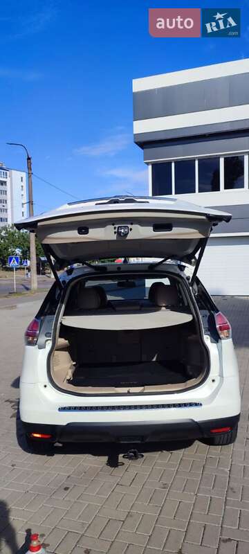 Внедорожник / Кроссовер Nissan Rogue 2015 в Черкассах фото 11 Внедорожник / Кроссовер Nissan Rogue 2015 в Черкассах