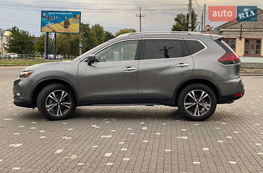 Внедорожник / Кроссовер Nissan Rogue 2020 в 