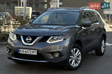 Внедорожник / Кроссовер Nissan Rogue 2015 в Киеве